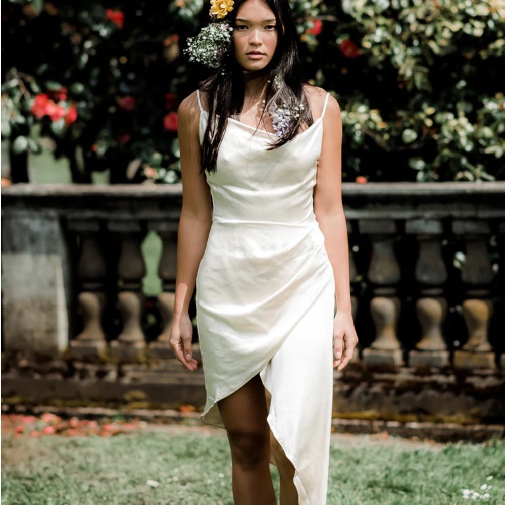 NWT ELLIATT White Jacinda Dress